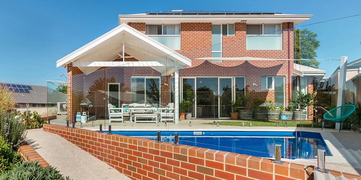 Manning Residence by Nulook Homes in Perth